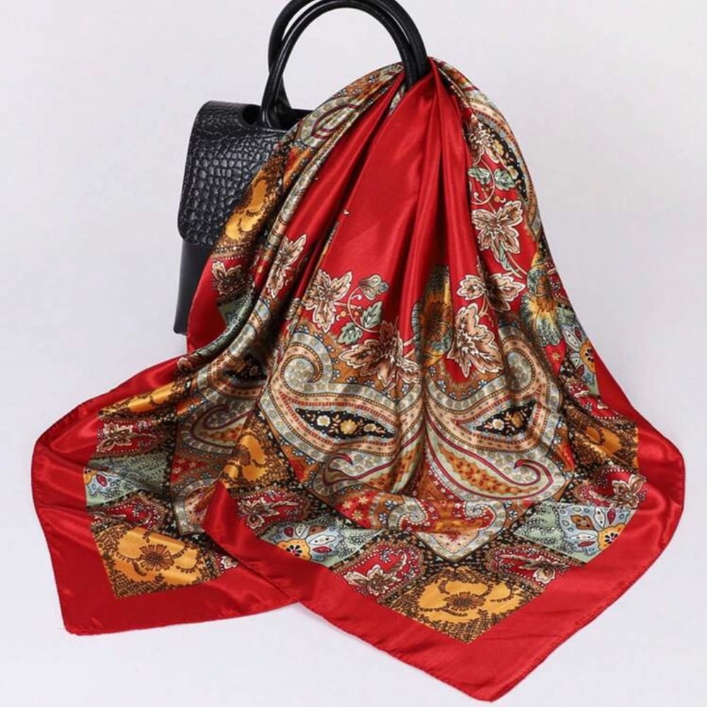 NEW! Elegant Red Paisley Faux Silk Hair Scarf/Headscarf/Bandana - Picture 2 of 4
